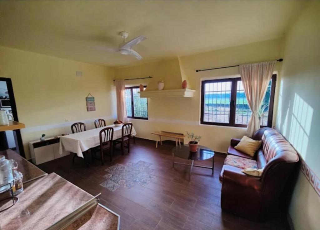 Casa Rural Finca San Bernardo 3 Estrellas Montehermoso 외부 사진